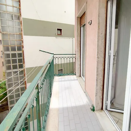 Domus Sant'elmo * نابولي